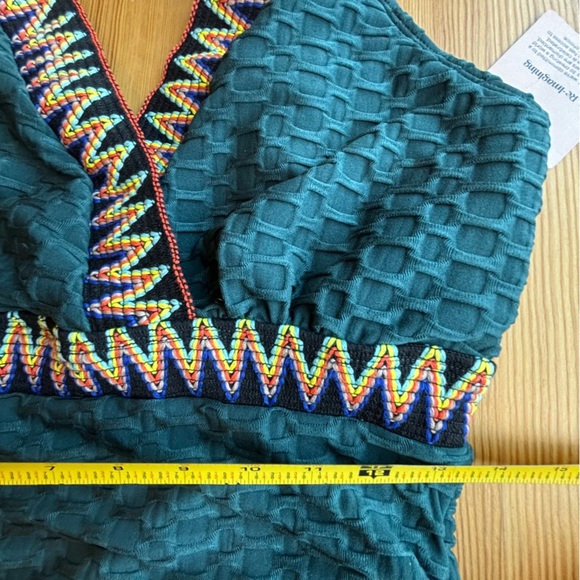 Bloomchic 12 NWT green webbing wrap boho ribbon detail one piece swimsuit - Picture 10 of 16